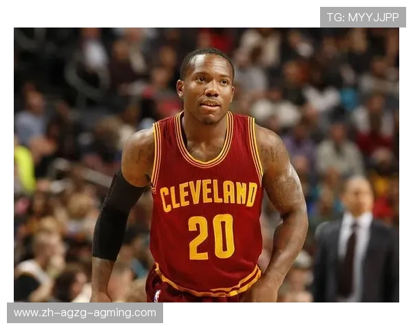 火箭队球员凯利的篮球生涯及技术特点介绍